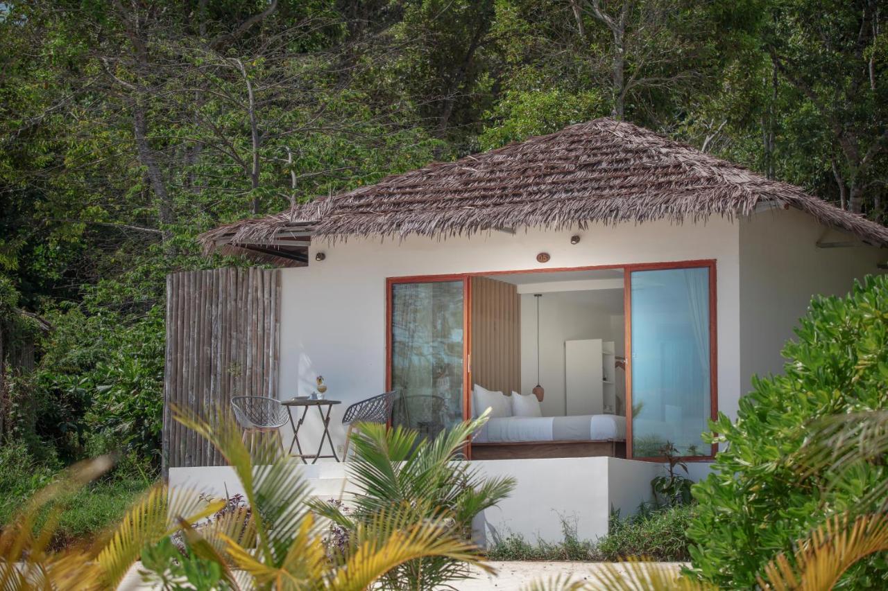 Anaya Koh Rong Hotel Pagoda Beach Екстериор снимка