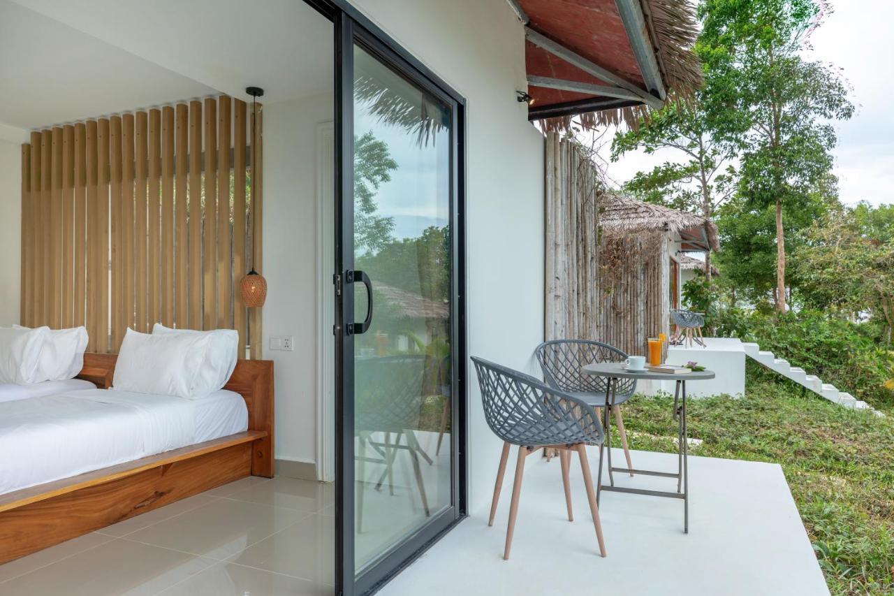 Anaya Koh Rong Hotel Pagoda Beach Екстериор снимка