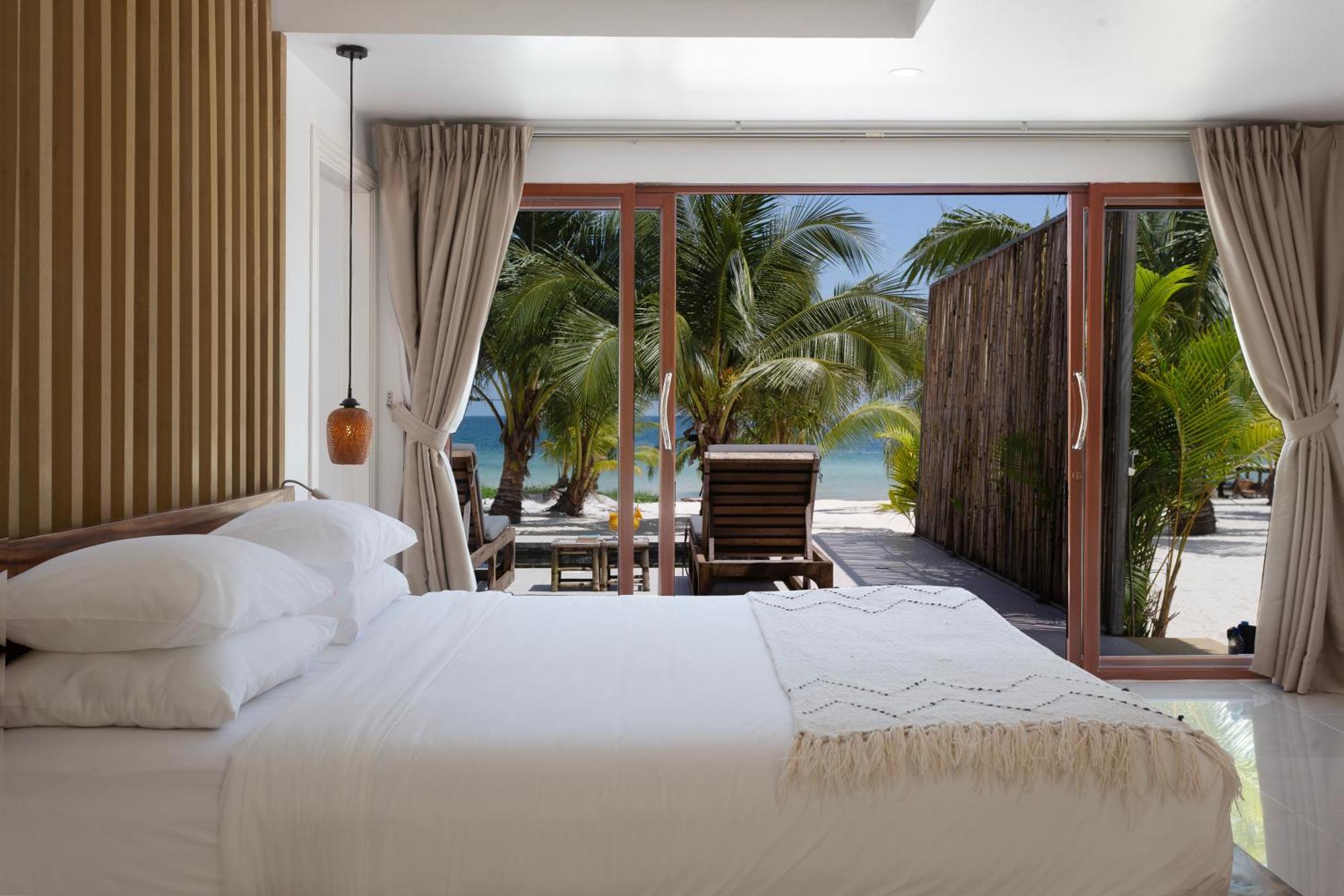Anaya Koh Rong Hotel Pagoda Beach Екстериор снимка