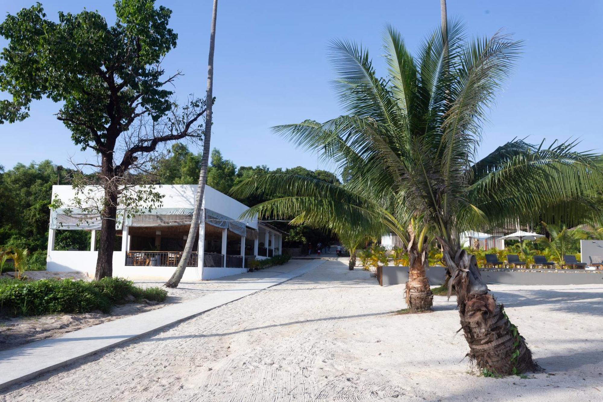Anaya Koh Rong Hotel Pagoda Beach Екстериор снимка