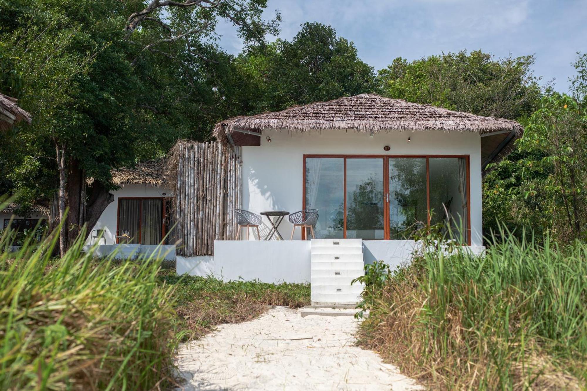 Anaya Koh Rong Hotel Pagoda Beach Екстериор снимка