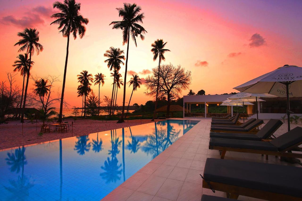 Anaya Koh Rong Hotel Pagoda Beach Екстериор снимка